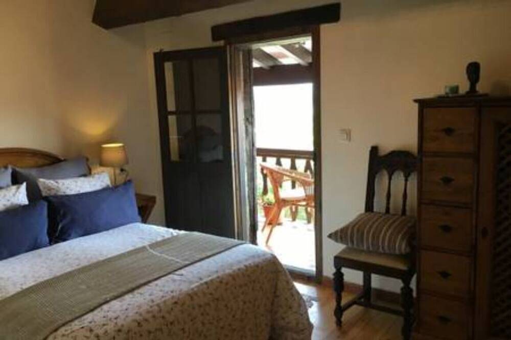 \"Casa Sira\", a privilege for the senses in Villaviciosa, Costa Verde (Spain)