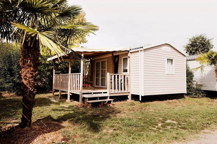 Mobil home pour 4 personnes à Saint-Laurent-Médoc