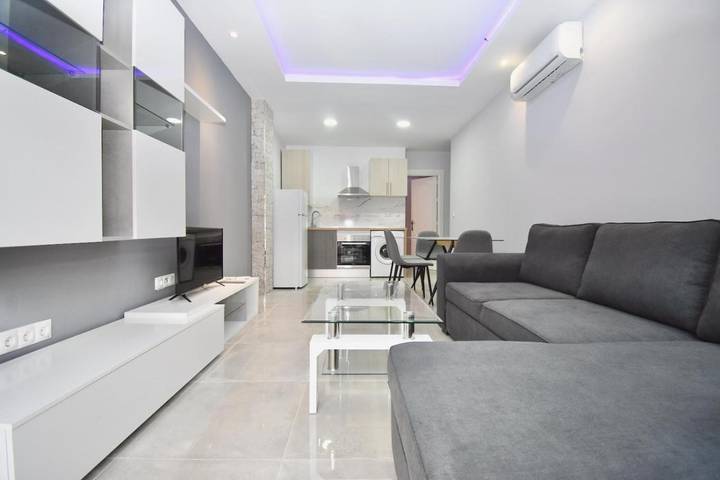 Apartamento para 6 personas, con terraza en Las Lagunas