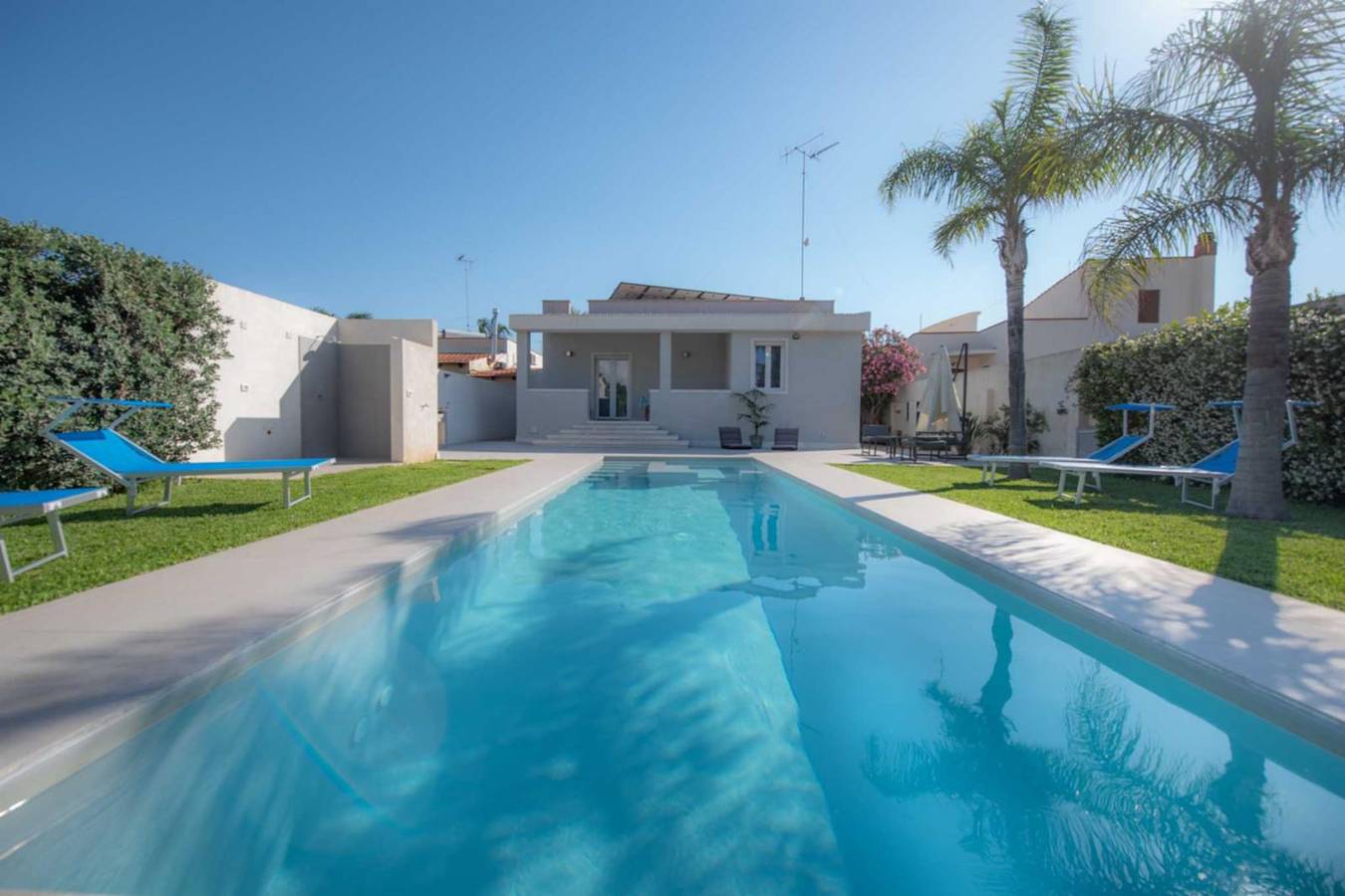 Villas with Pivate Pool in Mazara del Vallo, Trapani Province