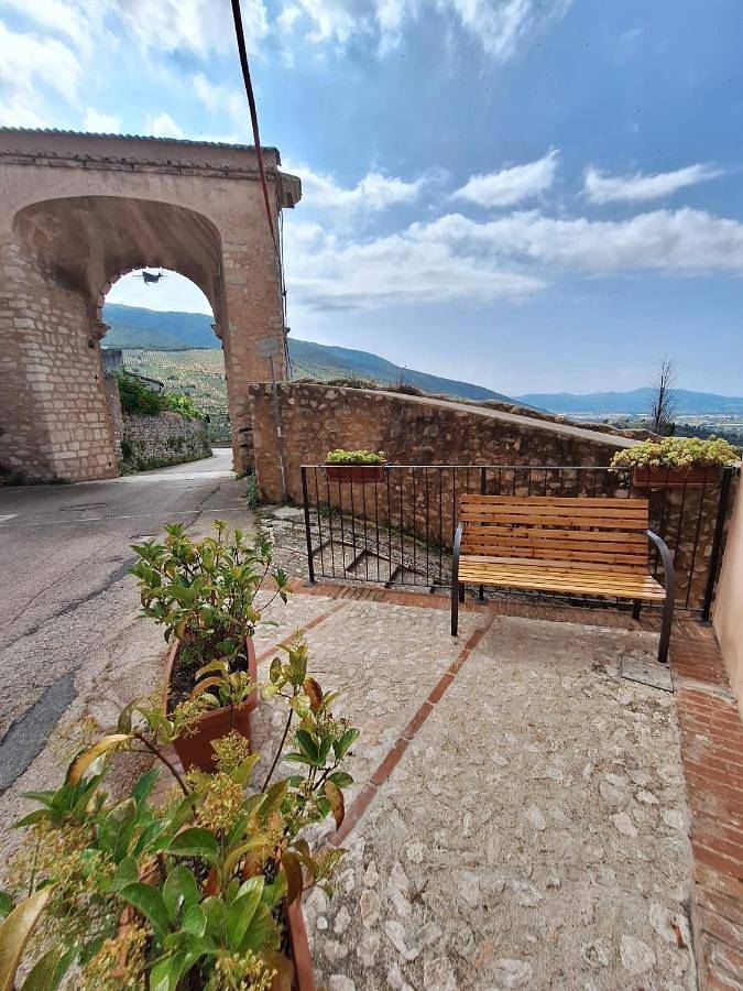 Gîte pour 4 personnes, avec vue à Trevi - 3