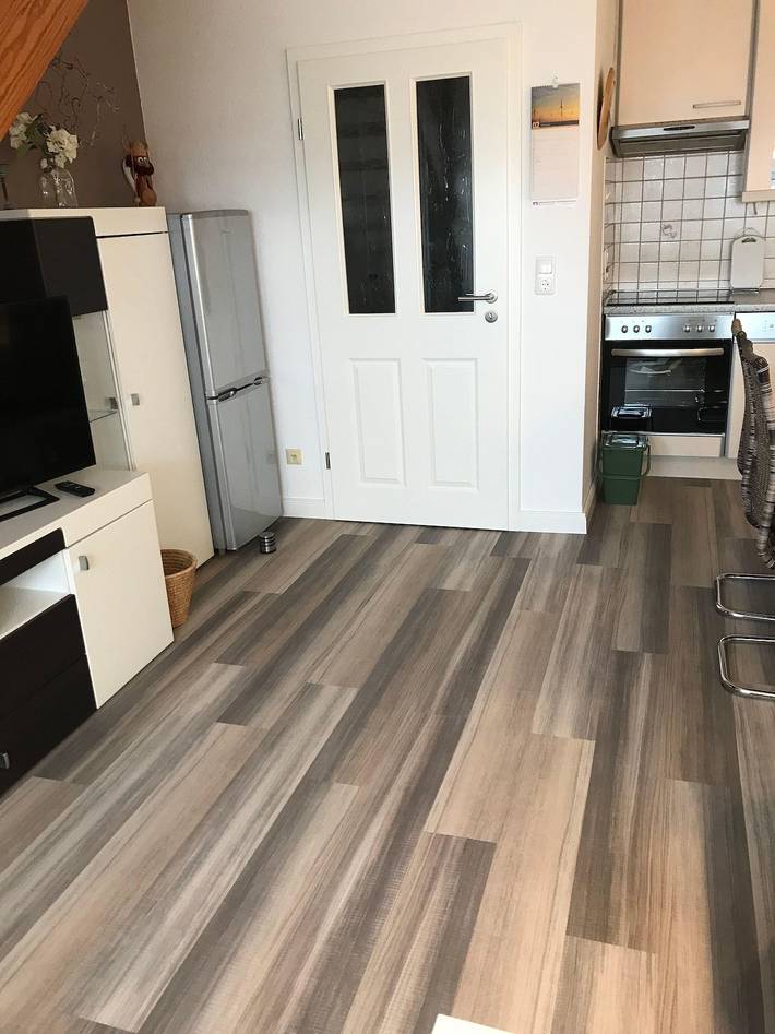 Ganze Ferienwohnung, Ferienwohnung 307 - mit seitlichem Meerblick in Hafen Büsum, Büsum