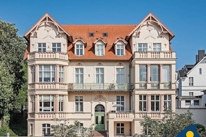 Villa mit pool für 3 Personen, mit Balkon und Pool an der Ostsee