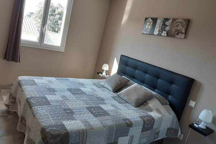 Location de vacances pour 6 personnes, avec terrasse et jardin à Grillon - 3