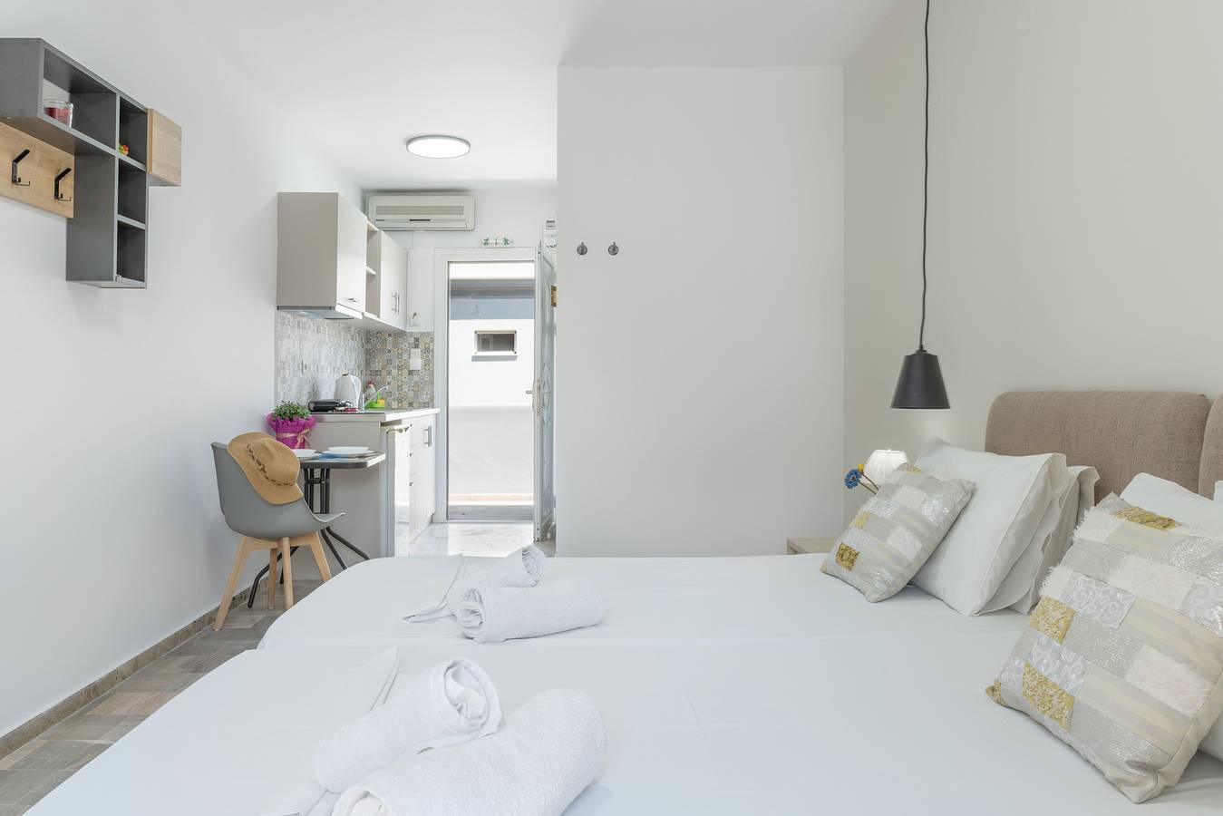 Ganze Wohnung, Ferienwohnung 'No 13' mit Gemeinschaftspool, Wi-Fi und Klimaanlage in Panormos, Kalymnos