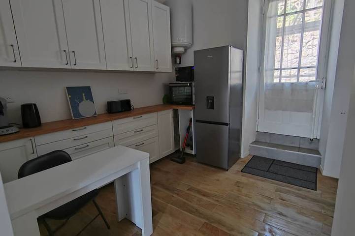 Appartement entier, Appt F2 Rdj 4/5 Personnes- Tout Confort Calme - Tout Proche Thermes in La Bourboule, Parc naturel régional des Volcans d'Auvergne
