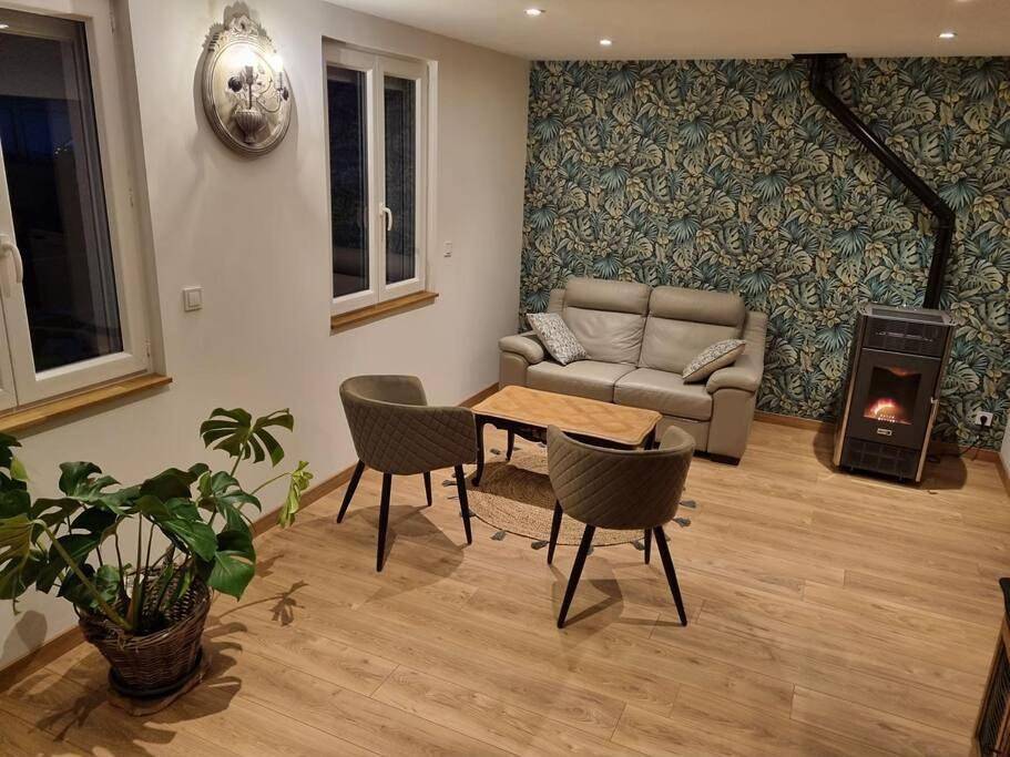 Three-Bedroom Villa in Pruniers-en-Sologne, Sologne