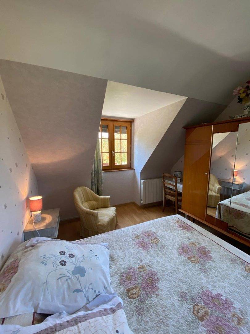 Chambres d'hotes Près de Cabourg au Calme - chambre étage in Cresseveuille, Région de Lisieux