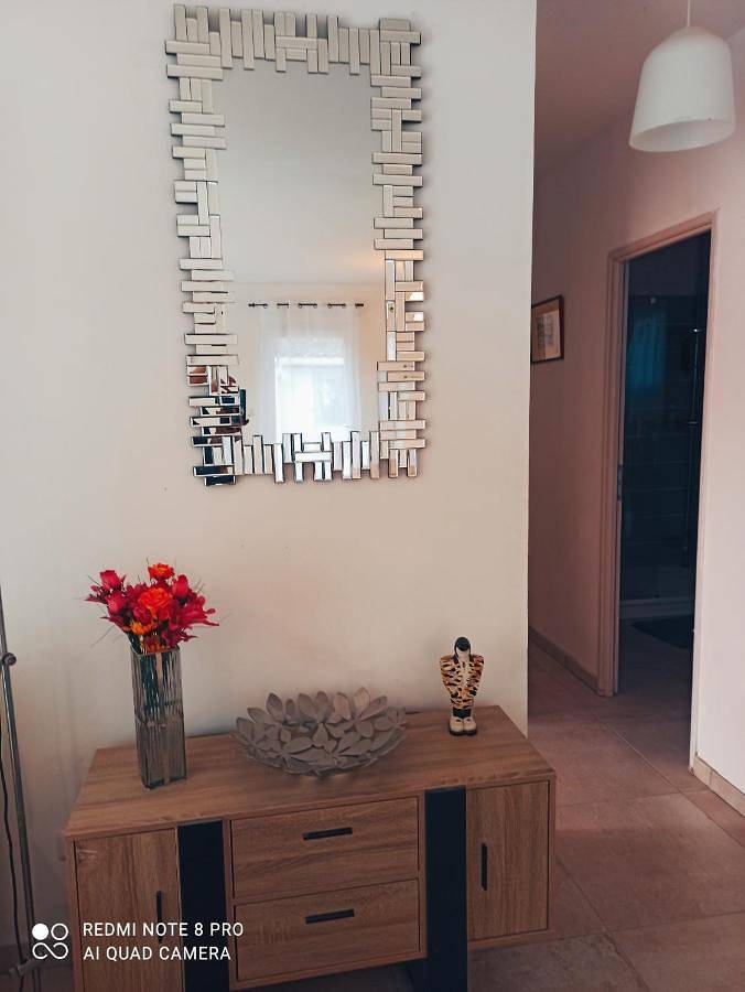 Location de vacances pour 6 personnes, avec jardin ainsi que vue et piscine à Le Puy-Sainte-Réparade - 4