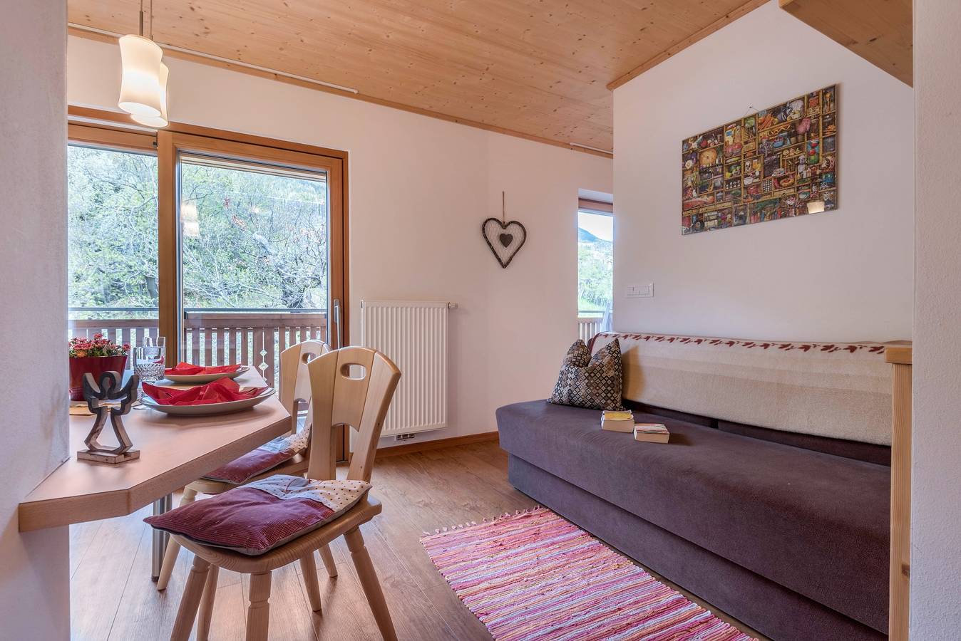 Ganze Wohnung, Ferienwohnung "Huberhof Gala" mit Bergblick, Garten & Wlan in Pedraz, Dolomiti Superski