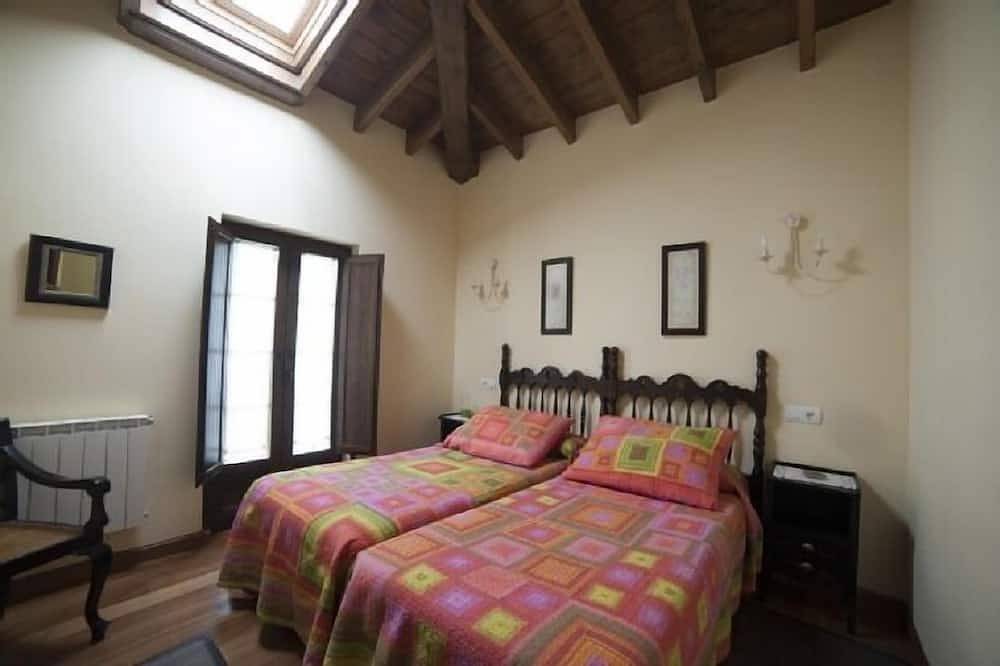 Casa rural (alquiler íntegro) para 6 personas in Piloña, Cordillera Cantábrica