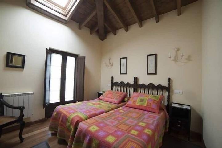 Casa rural (alquiler íntegro) para 6 personas in Piloña, Cordillera Cantábrica