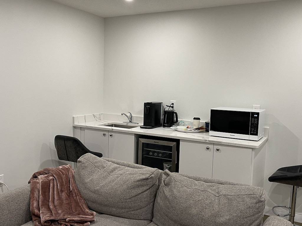 Cheerful 1-bedroom home with free parking space on the street in Edmonton, Alberta