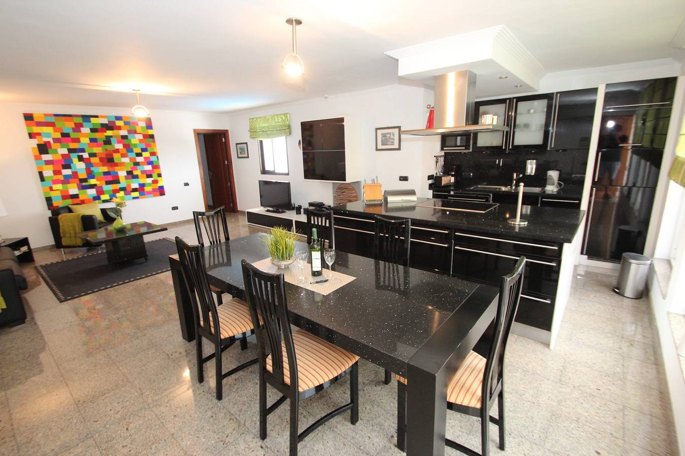 Casa de campo 'Finca Alcala' con vistas al mar, piscina compartida y Wi-Fi in Alcalá, Guía de Isora