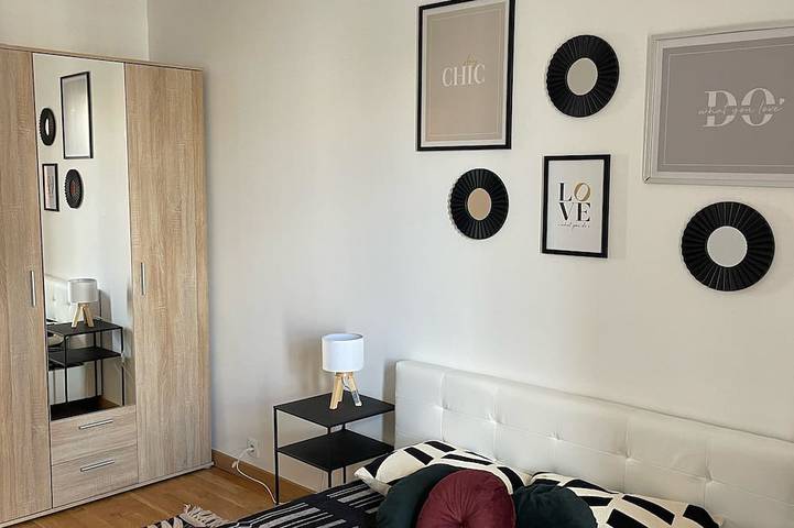 Gîte pour 8 personnes, avec piscine et balcon à Saint-Gratien - 3