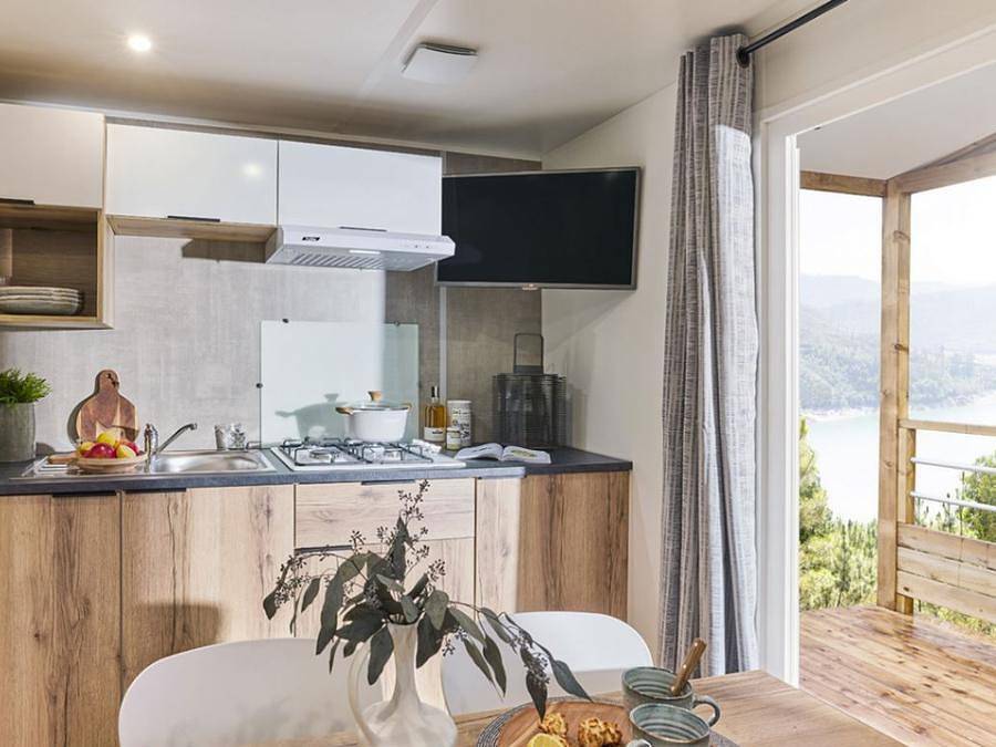 Camping Les Goélands - Mobilhome 4 personnes - D - Cabane 2 Chambres in Arès, Région d'Arcachon