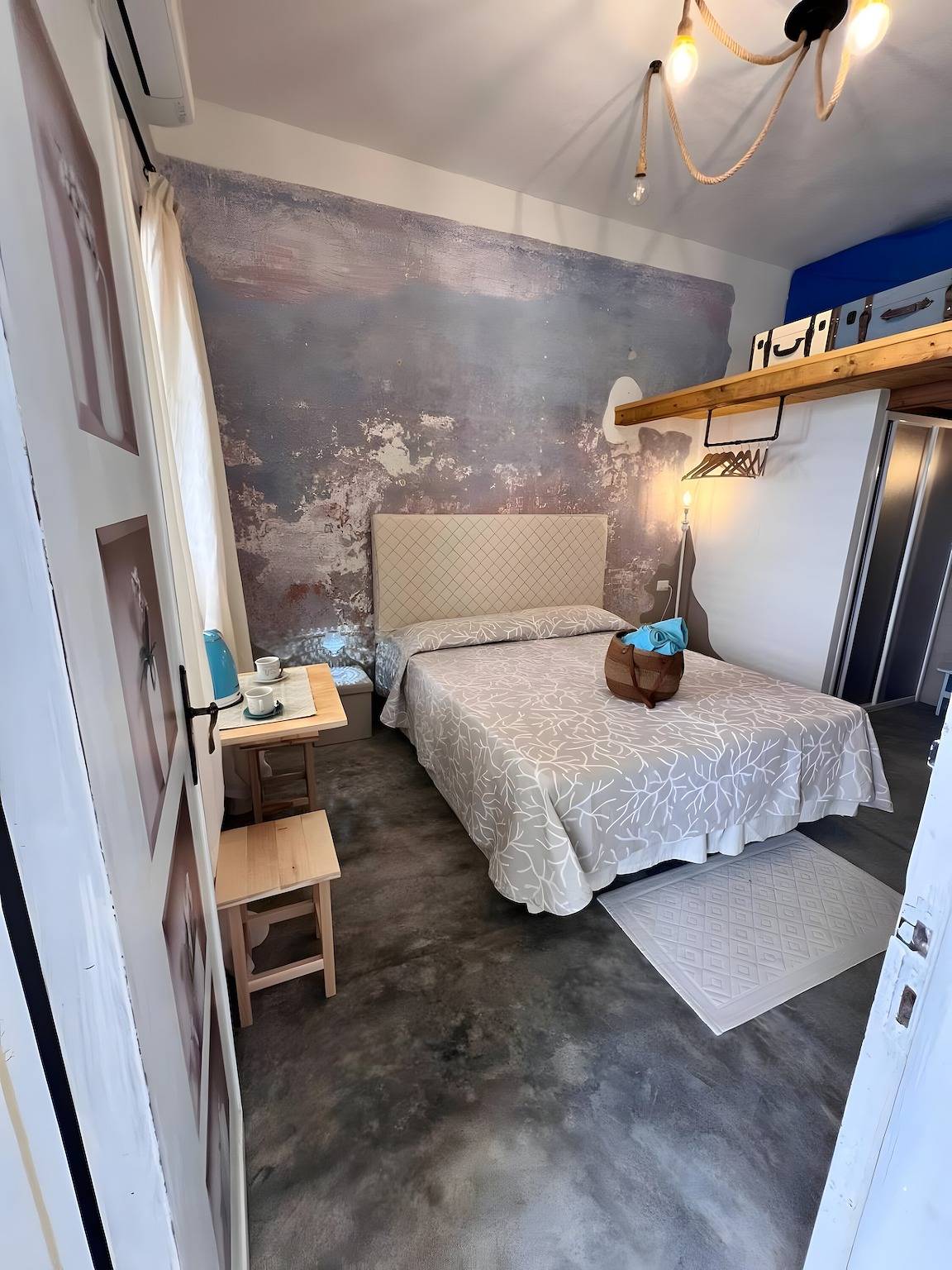 Zimmer 'Zio Peppe- Vintage' mit Wlan und Klimaanlage in Santa Teresa di Gallura, Santa Teresa Gallura (Gemeinde)