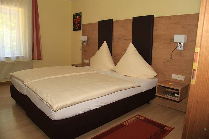 Hotel für 2 Personen