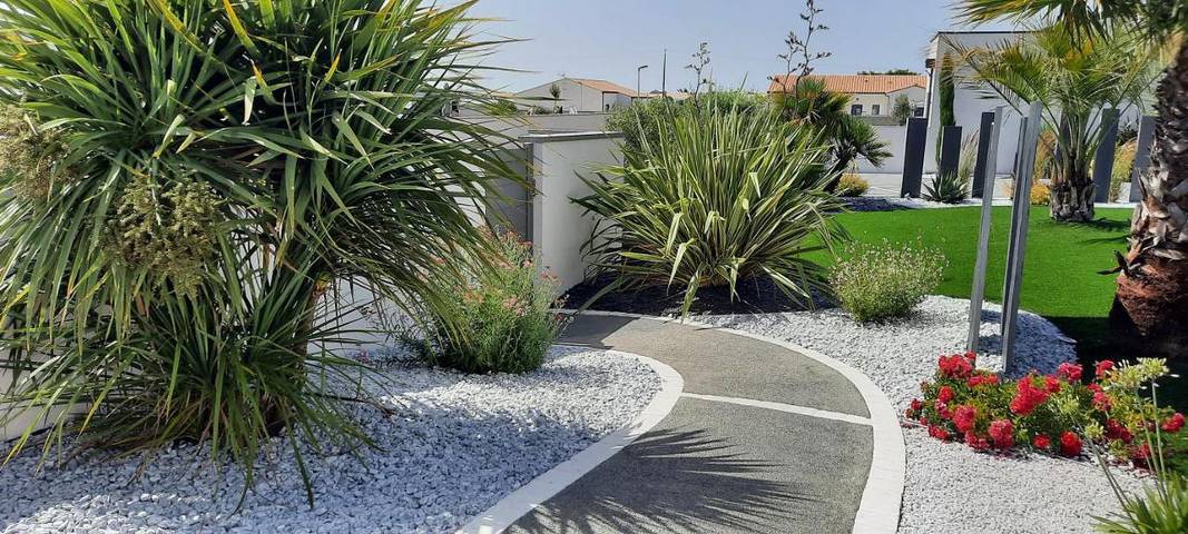 Gîte pour 2 personnes, avec jardin et vue à Saint-Sulpice-de-Royan - 4