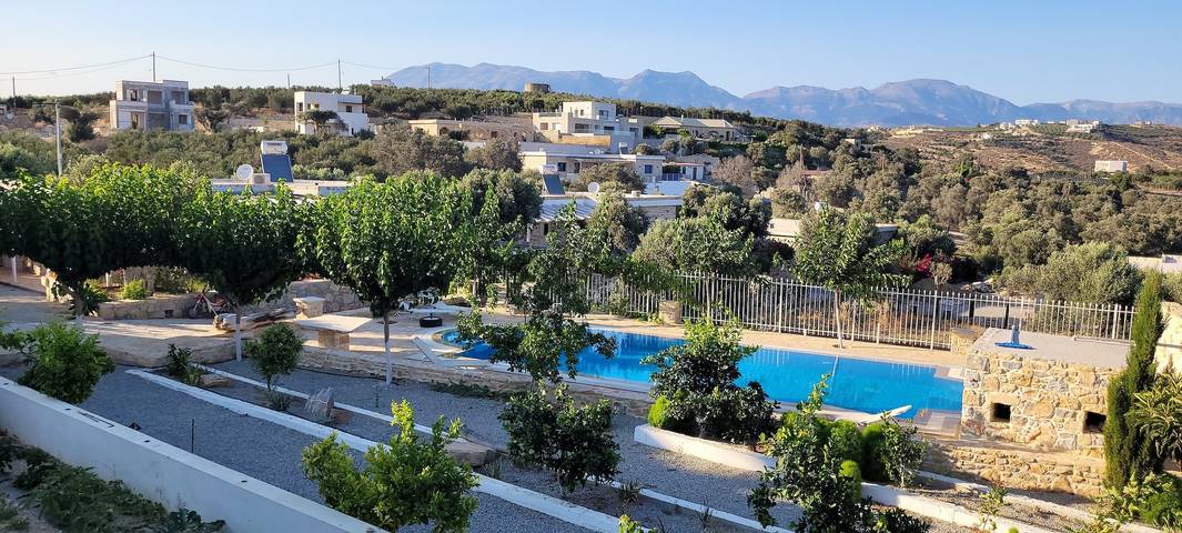 Ferienwohnung für 2 Personen, mit Terrasse und Garten sowie Pool in Pitsidia - 4