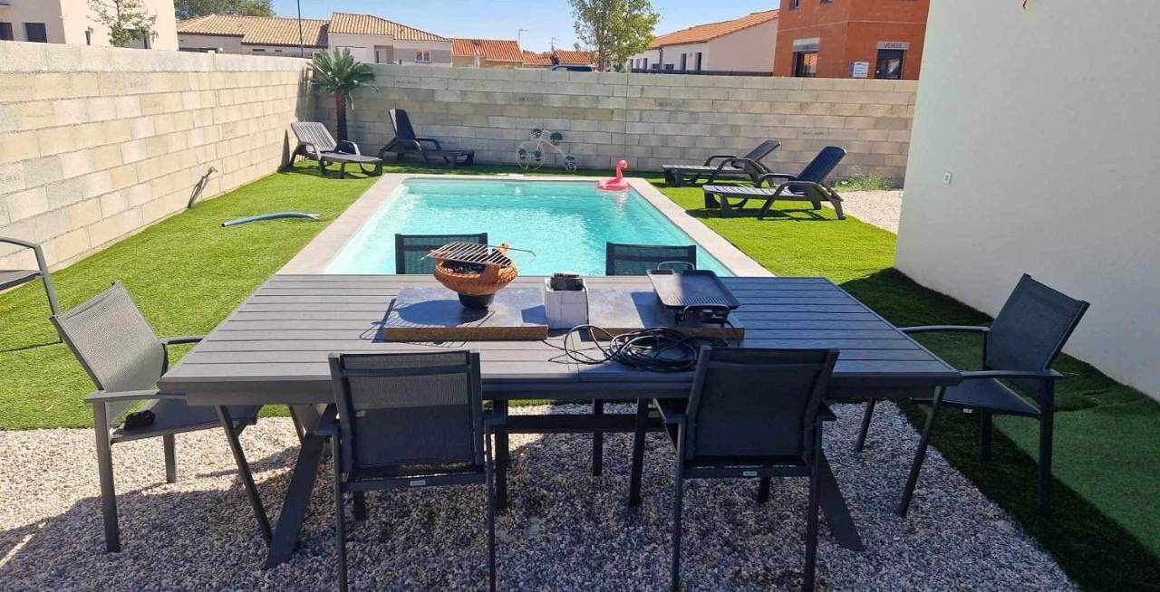 Appartement entier, Appart tout neuf + piscine in Rivesaltes, Côte méditerranéenne (France)