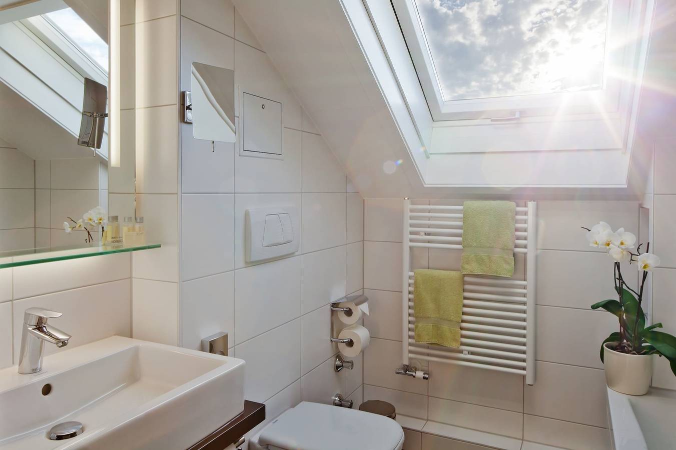 Hotel Konradshof - Klassik-Zimmer mit Balkon, 34qm, max. 2 Personen in Seewald, Northern Black Forest