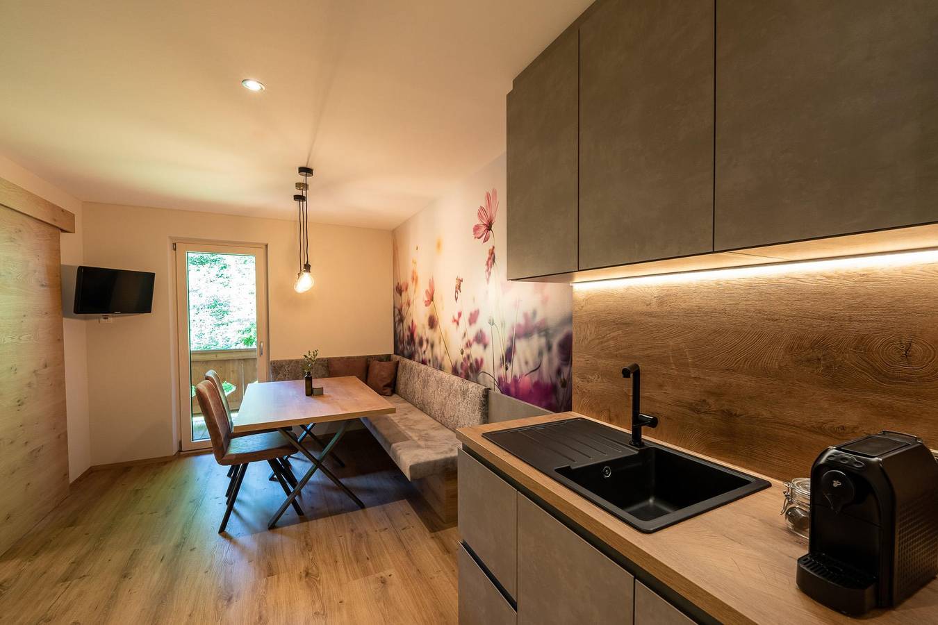 Ganze Ferienwohnung, Appartement Hanni in Finkenberg, Zillertaler Alpen