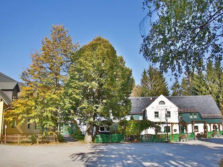 Bungalow für 4 Personen, mit Terrasse und Garten in Landkreis Bautzen