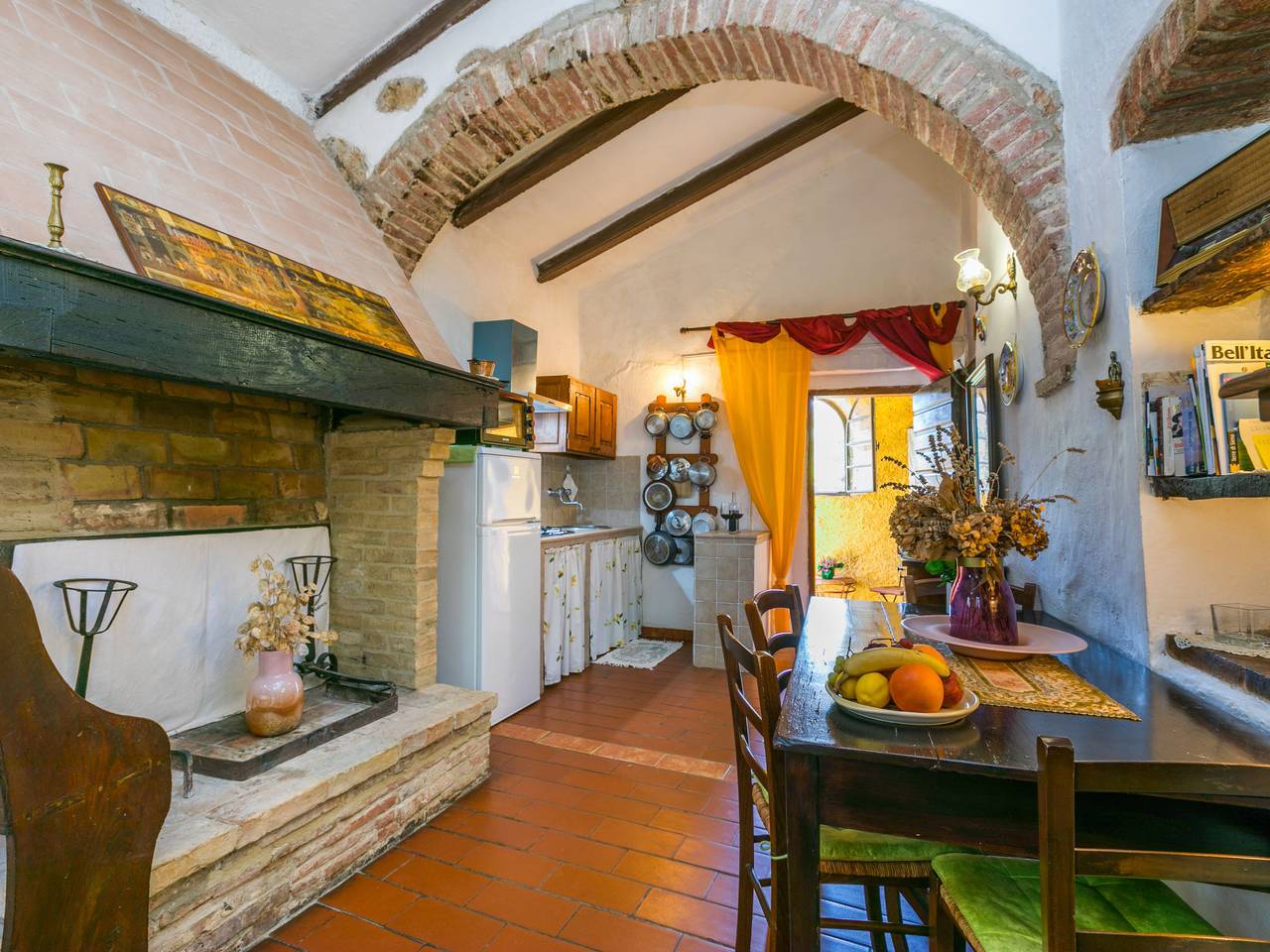 Hel leilighet, Focolare in Trequanda, Provinsen Siena