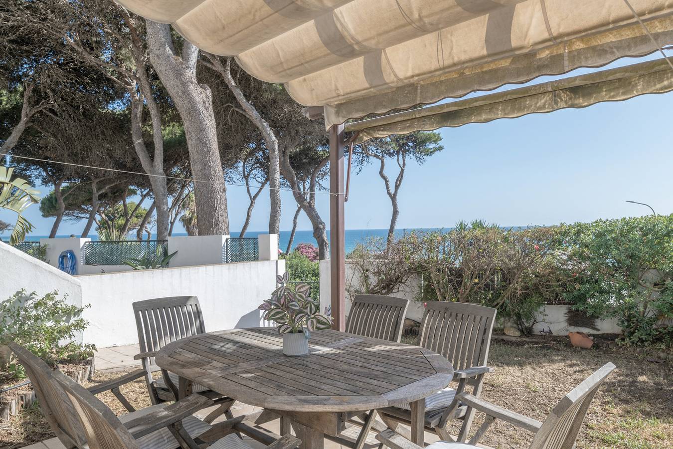 Appartamento intero, Appartamento 'Mirador De La Atalaya' con vista mare, terrazza condivisa e Wi-Fi in Conil de la Frontera, Costa de la Luz