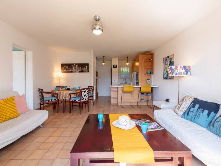 Location de vacances pour 6 personnes, avec jardin et terrasse à Carqueiranne - 3