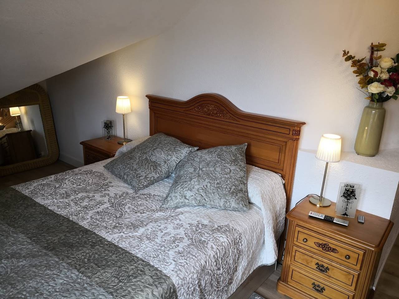 Apartamento entero, Apartamento encantador en Mogro con vistas al mar y a la montaña in Mogro, Miengo