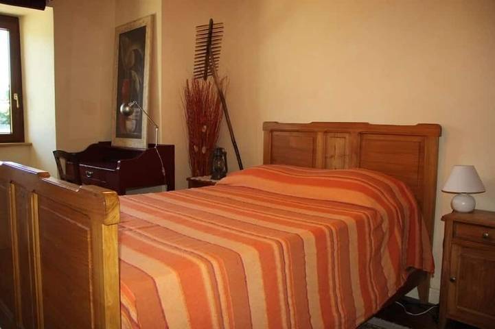 Location de vacances pour 6 personnes, avec jardin et terrasse dans Argences en Aubrac - 3