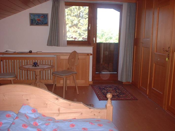 Ferienhaus für 6 Personen, mit Balkon und Terrasse sowie Garten und Ausblick in Murnau am Staffelsee - 4