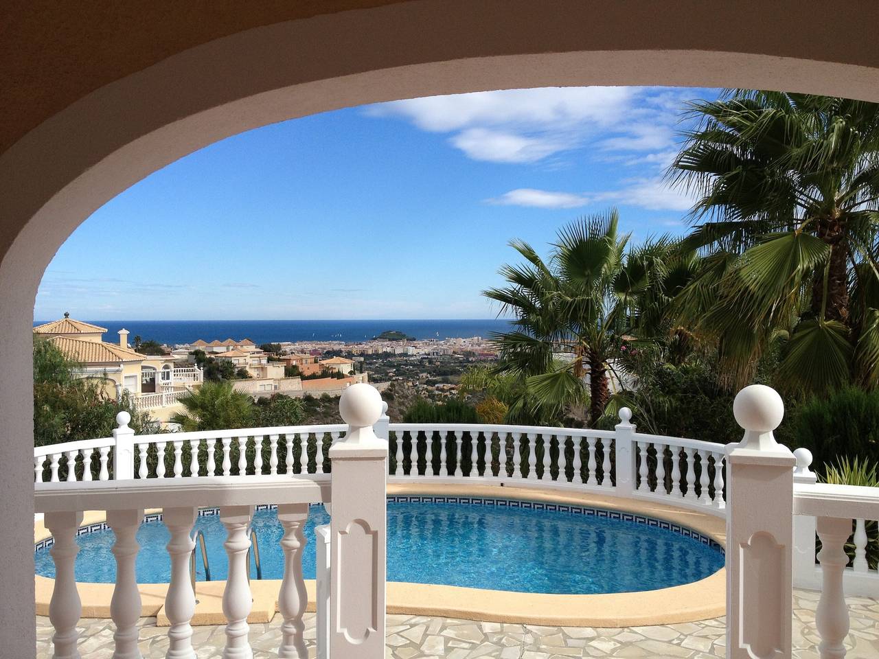 Villa « Vista 26 » avec vue sur la mer, Wi-Fi et climatisation in Montgo, Dénia