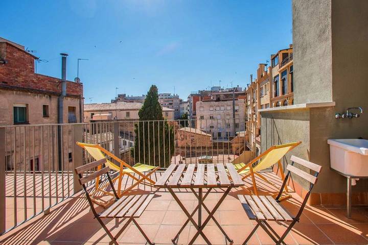 Apartamento de vacaciones para 7 personas, con terraza y vistas - 1