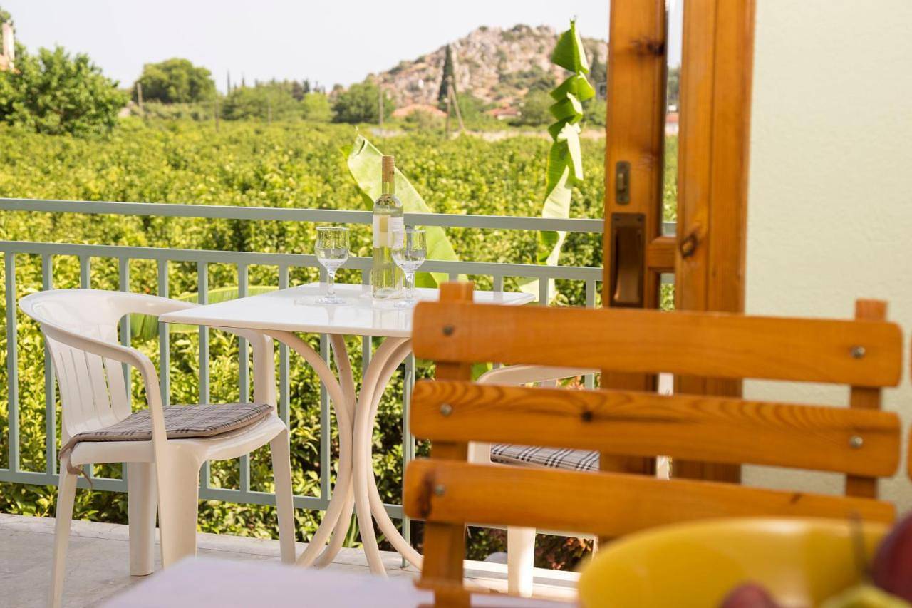 Double or Twin Room with Terrace in Tolo (Grèce), Argolide