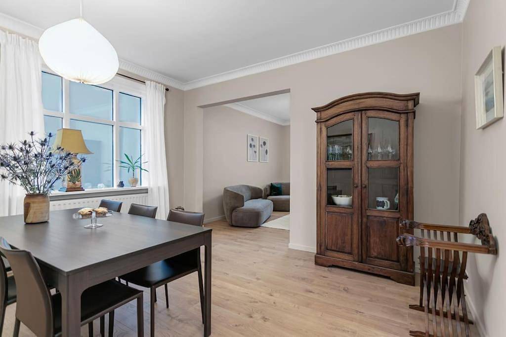 Six-Bedroom House in Reykjavik, IJsland