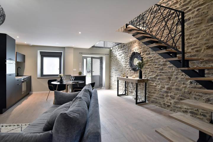 Ferienhaus für 2 Personen, mit Terrasse und Whirlpool in Frankreich - 2