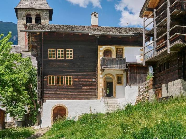 Ferienhaus für 6 Personen, mit Garten in Ernen