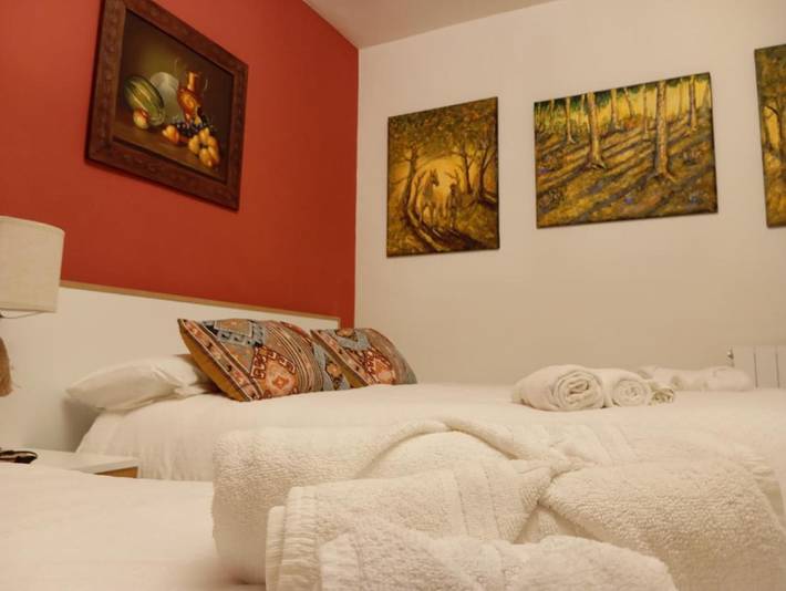 Casa de vacaciones para 14 personas, con vistas además de piscina y terraza, Se admiten mascotas - 1