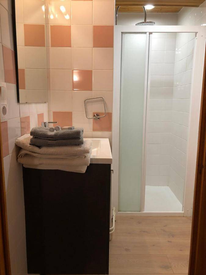 Location de vacances pour 2 personnes, avec terrasse à Penin - 4