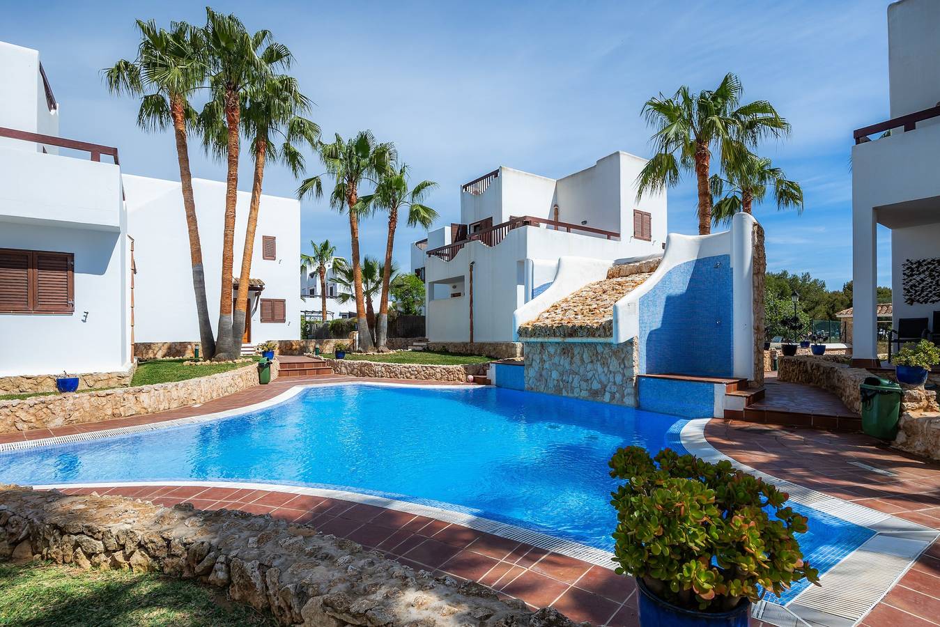 Geheel appartement, Appartement La Perla de Cala d'Or 10 met gedeeld zwembad, tuin & Wi-Fi in Cala Egos, Santanyí
