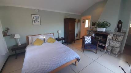 Gîte pour 2 personnes, avec terrasse et jardin à Bargemon