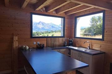 Gîte pour 6 personnes, avec jardin à Ancelle