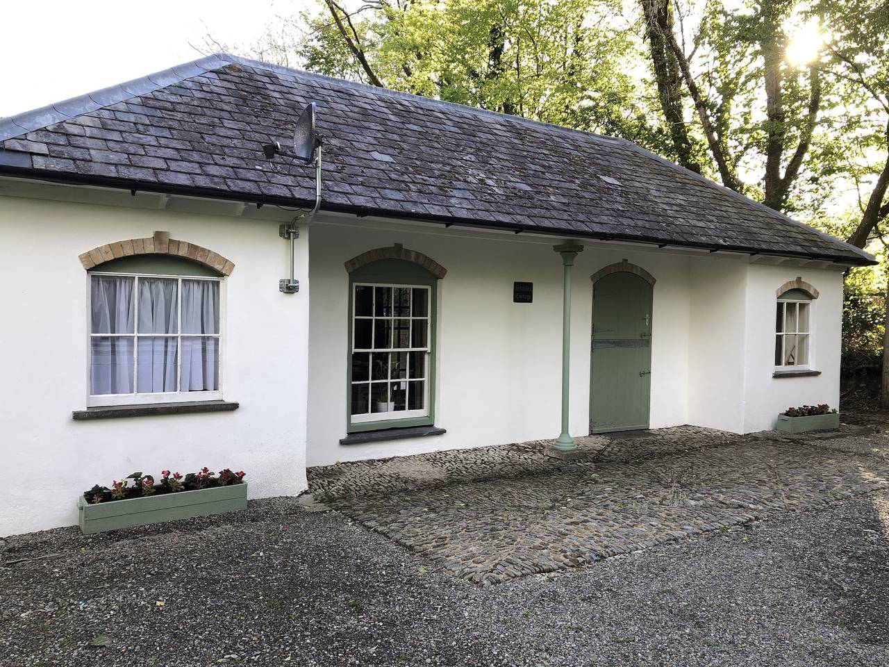 Entire apartment, Idyllic Location, Stunning Views, Relax & Refresh in Peace & Comfort in Ceredigion