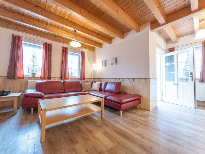 Chalet für 5 Personen, mit Terrasse und Garten sowie Ausblick in Schmallenberg
