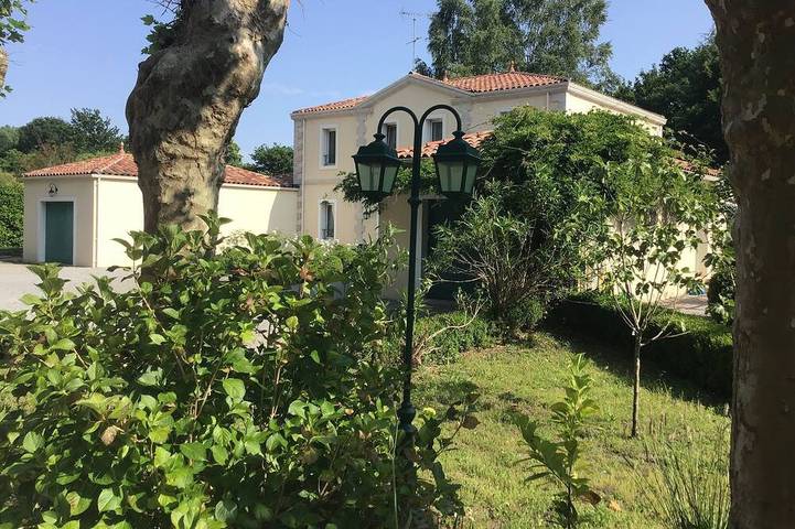 Maison d’hôte pour 2 personnes, avec Jardin et Piscine