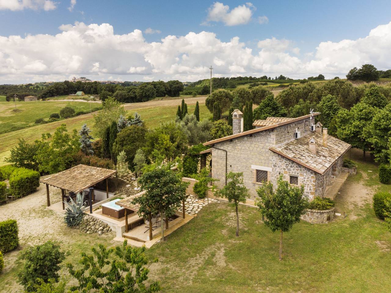 Casa Vacanza per 8 Persone in Viterbo, Provincia di Viterbo