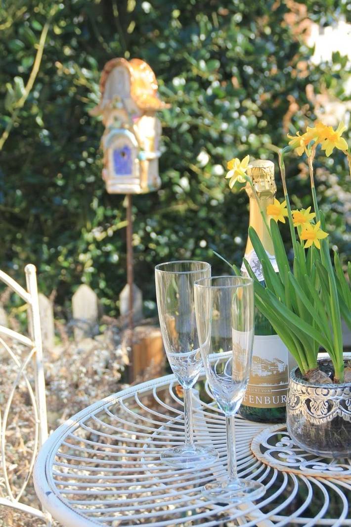 Ferienwohnung für 2 Personen, mit Balkon und Terrasse sowie Garten und Ausblick in Laufenburg